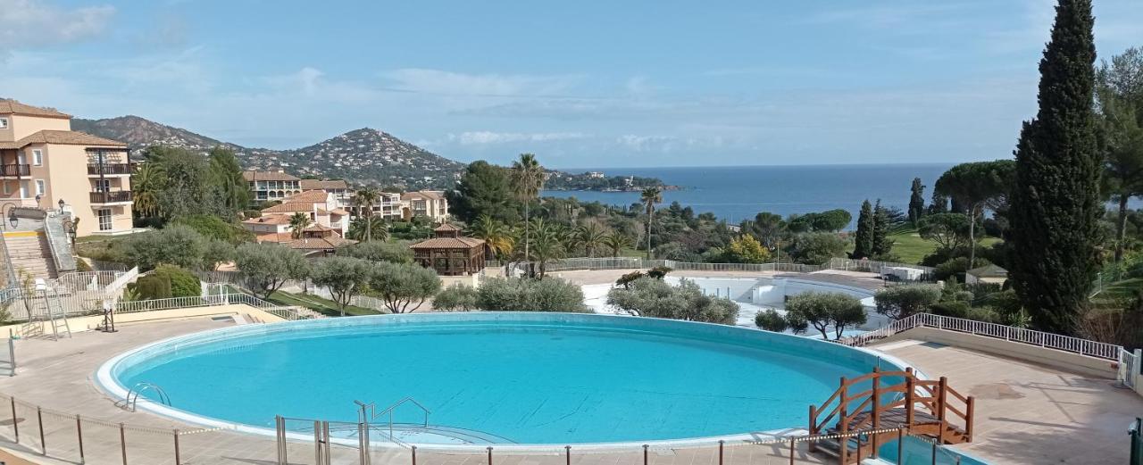 Evasion Nature A Cap Esterel Jardin, Mer & Golf Tout Confort Saint-Raphaël Екстериор снимка